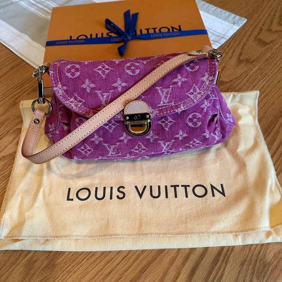 Louis Vuitton Pink Denim Pleaty - Picture 2 of 15